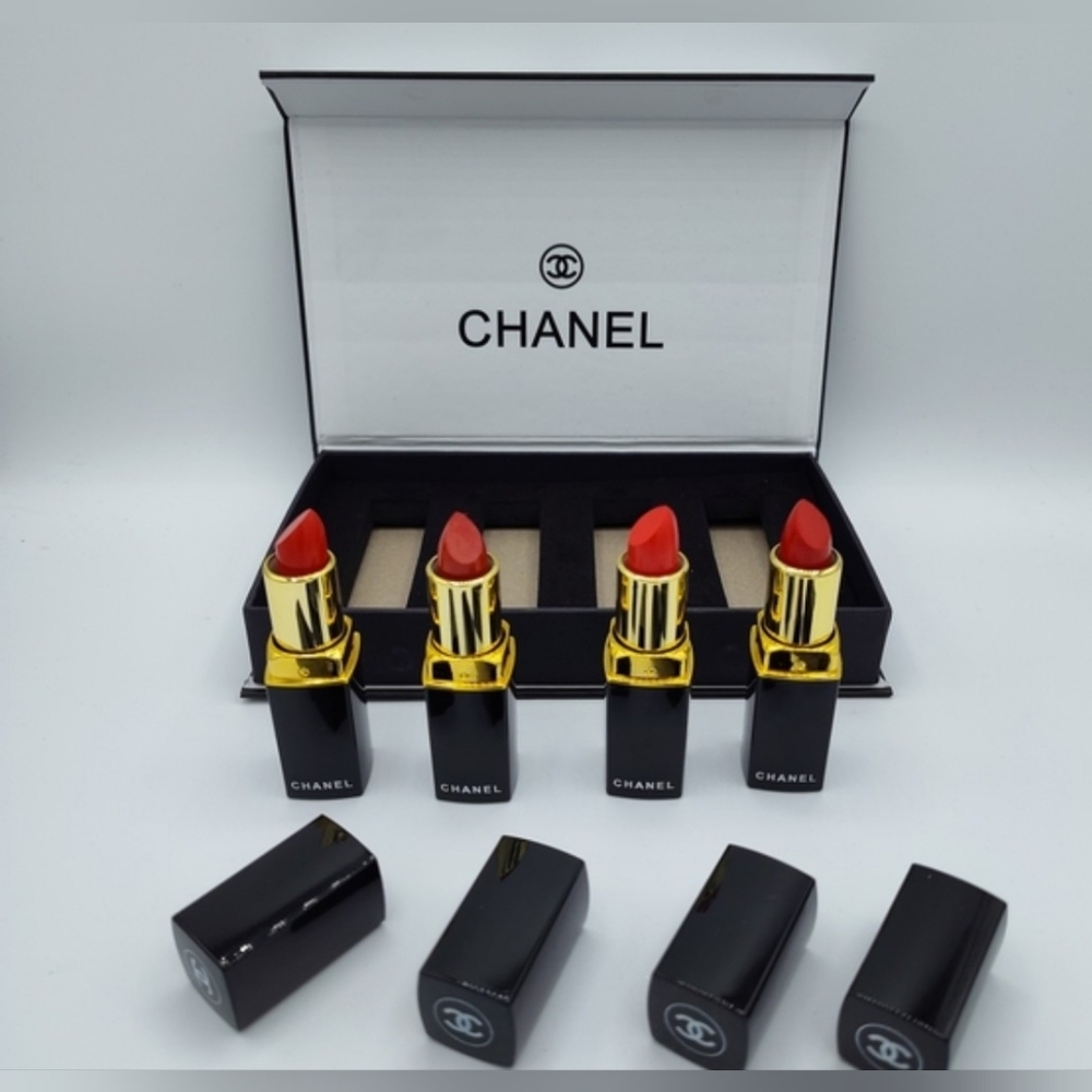 CHANEL Rouge Coco Lipstick Set Patent Holder Charm VIP GWP Limited Edition NIB - Picture 4 of 9